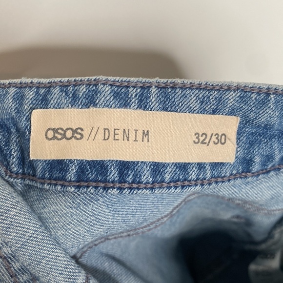 Asos Denim Women's Light Wash High-Rise Distressed Skinny Leg Jeans size 31 - Picture 7 of 9